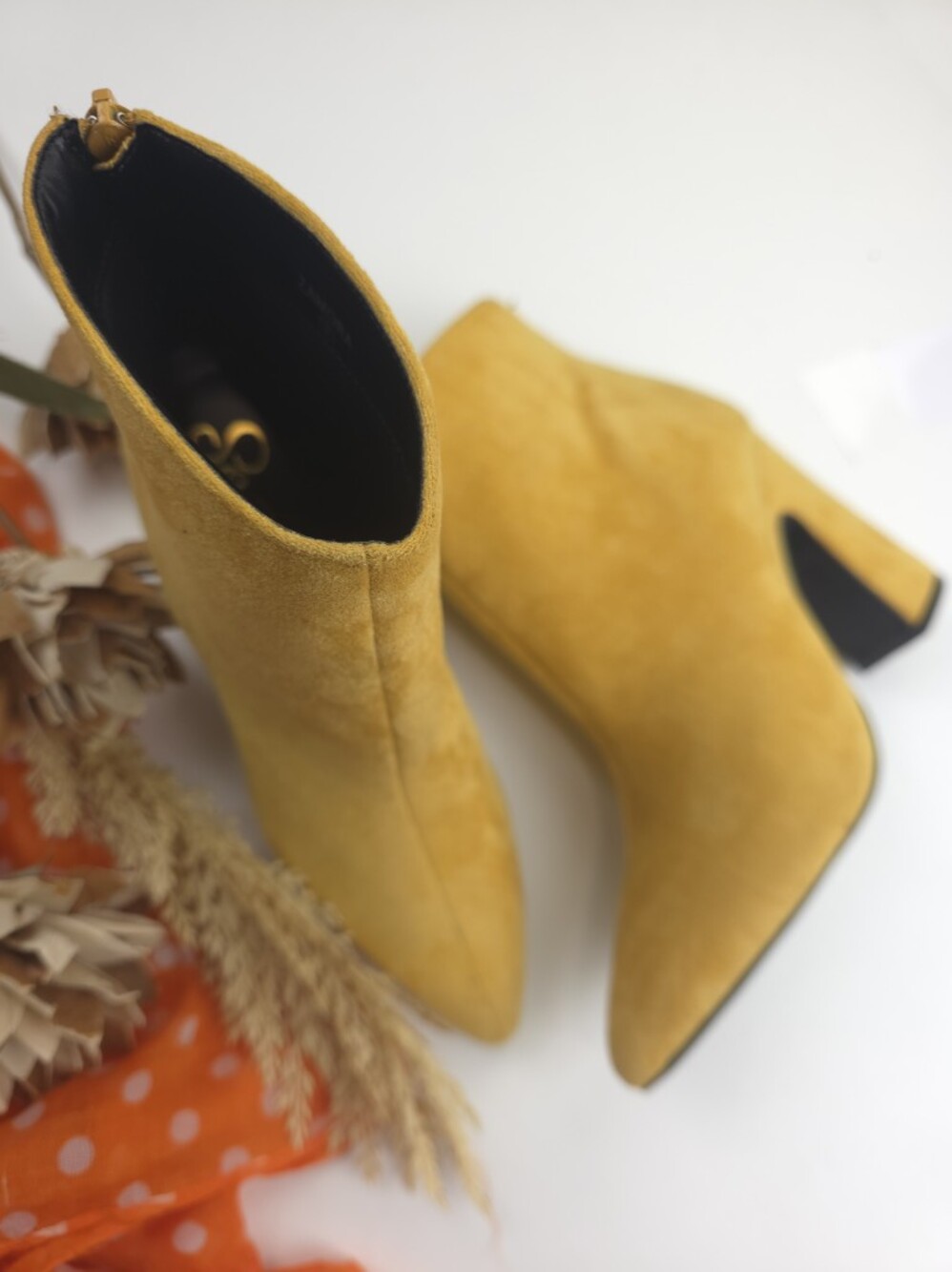 So Me Gold Suede Boots Sz 7m - Picture 3 of 11